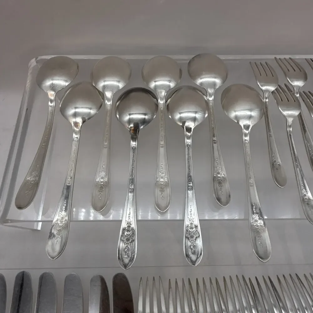 40-Piece Vintage Wm. Rogers Mfg. Co. Triumph Pattern Silverplate Flatware Set